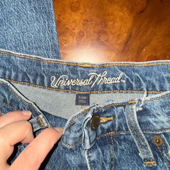 Universal Thread Vintage Straight Jeans Distressed Women's Size 6 - Picture 6 of 8